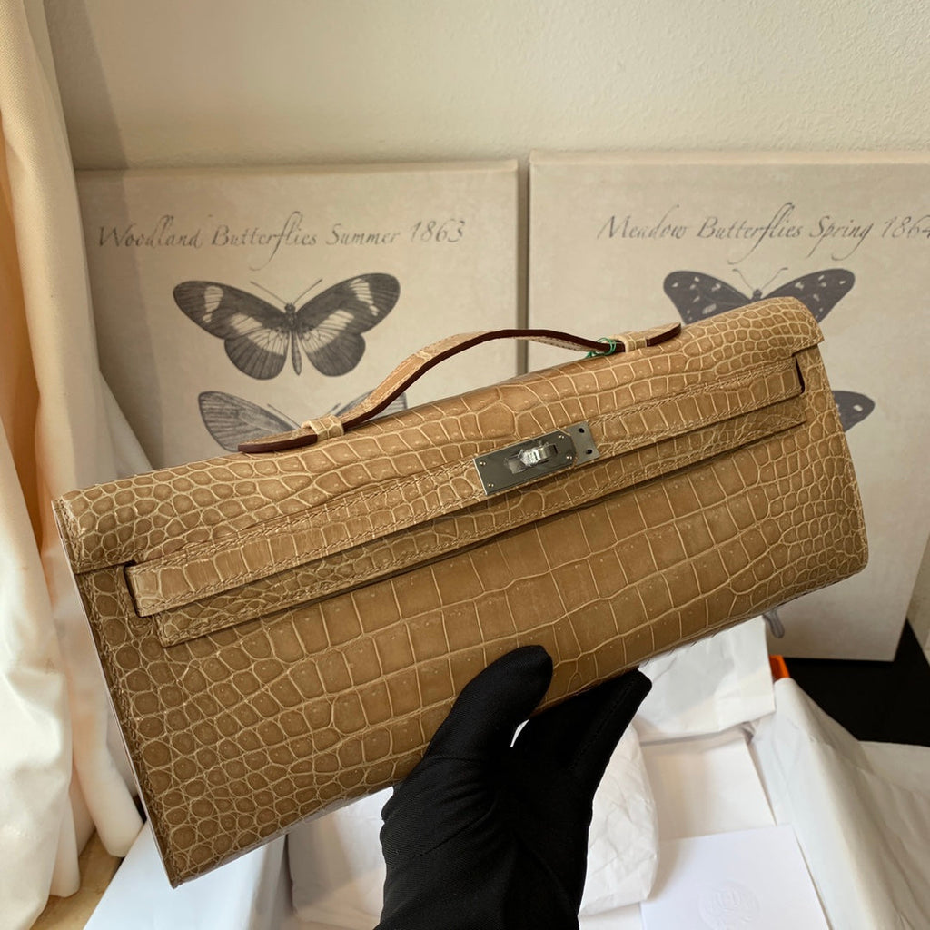 Hermes Kelly Cut 31 in Tortilla Brown Alligator Leather with Silver Hardware Bag