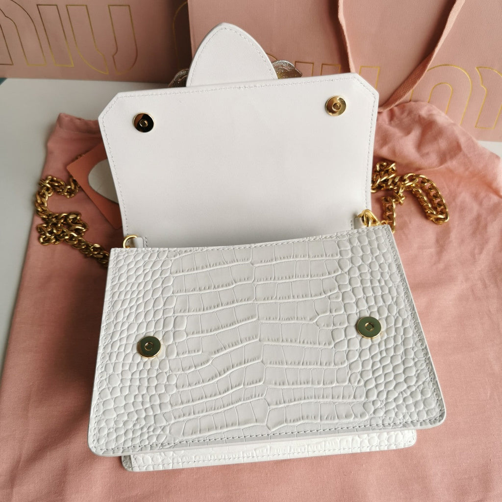 Lady 20 Handbag in Crocodile Pattern White Calfskin