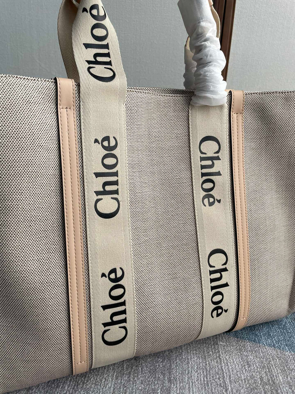 Lagre Woody Tote Bag 45 in Beige Linen Canvas Black Webbing Logo Embroider Nude Calfskin
