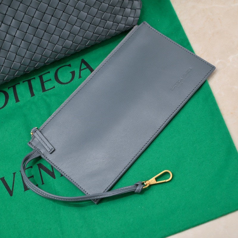 Bottega Veneta Large Cabat 45cm Baby Blue Lambskin Ghw Bag