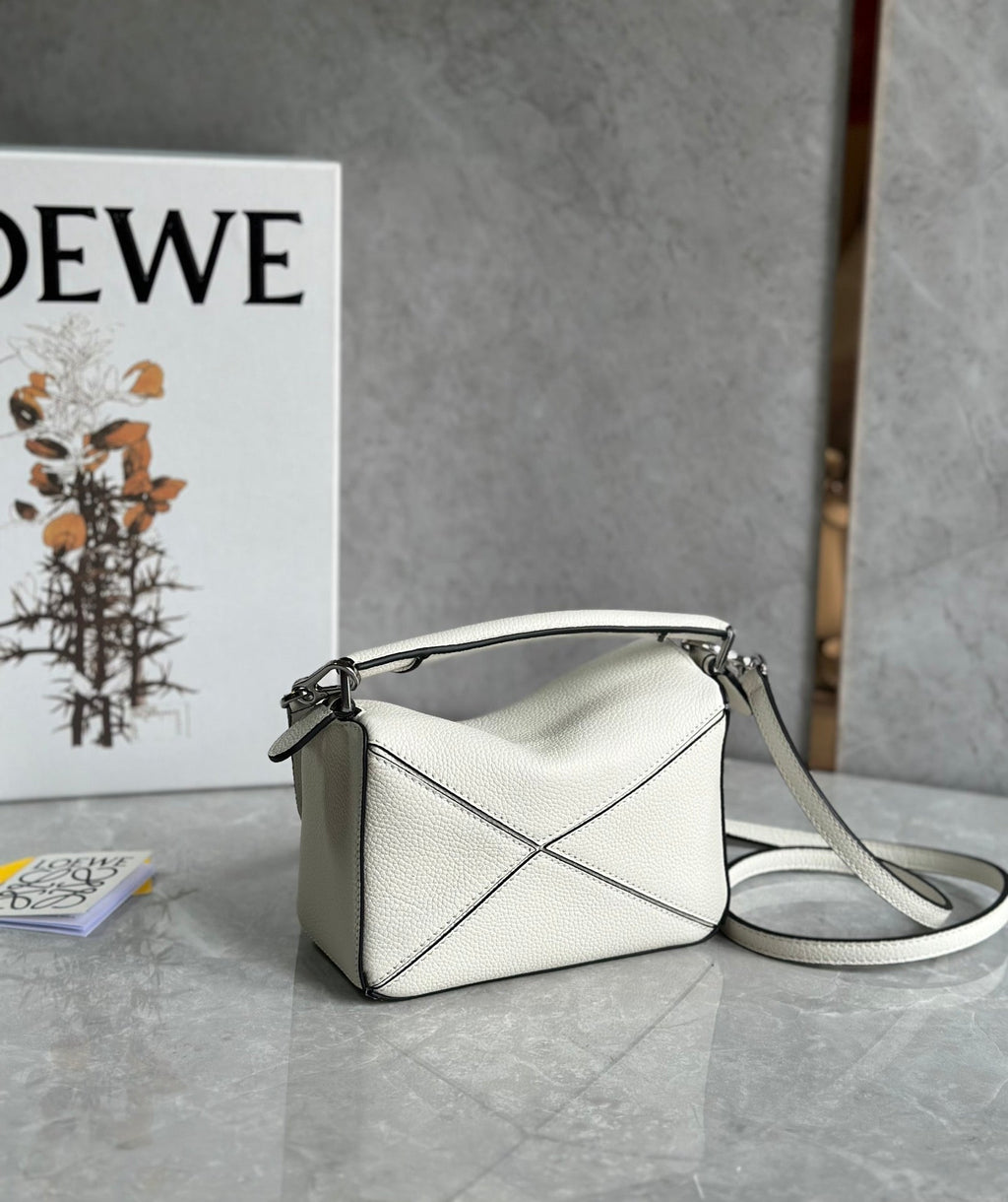 Loewe Mini 18 Puzzle Bag in White Calfskin