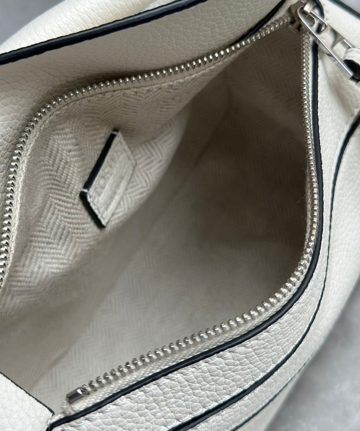 Loewe Mini 18 Puzzle Bag in White Calfskin