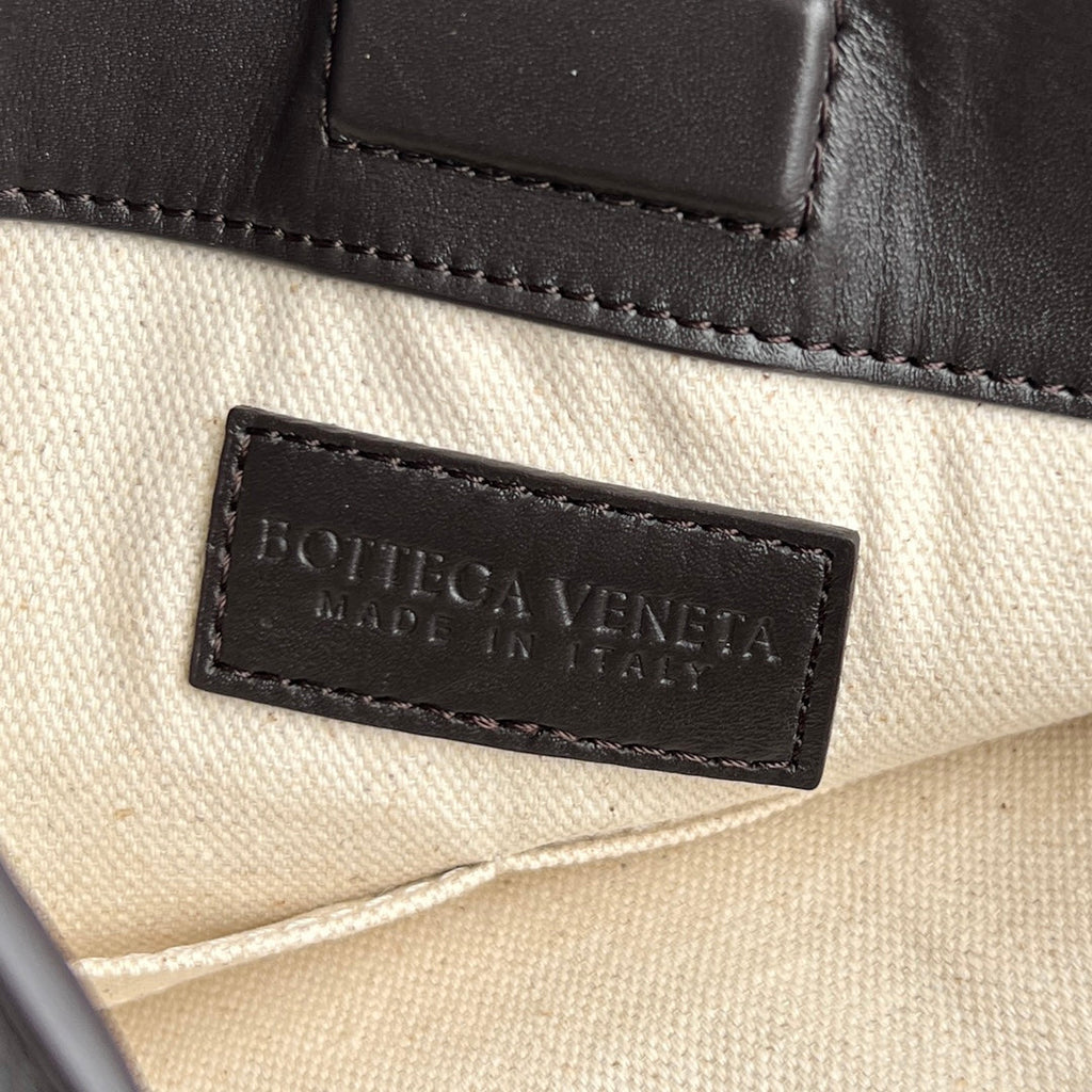Bottega Veneta Large 35 Flat Loop in Black Calfskin Bag