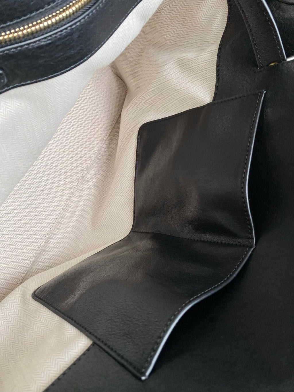 Large Handbag 40 in Black Calfskin