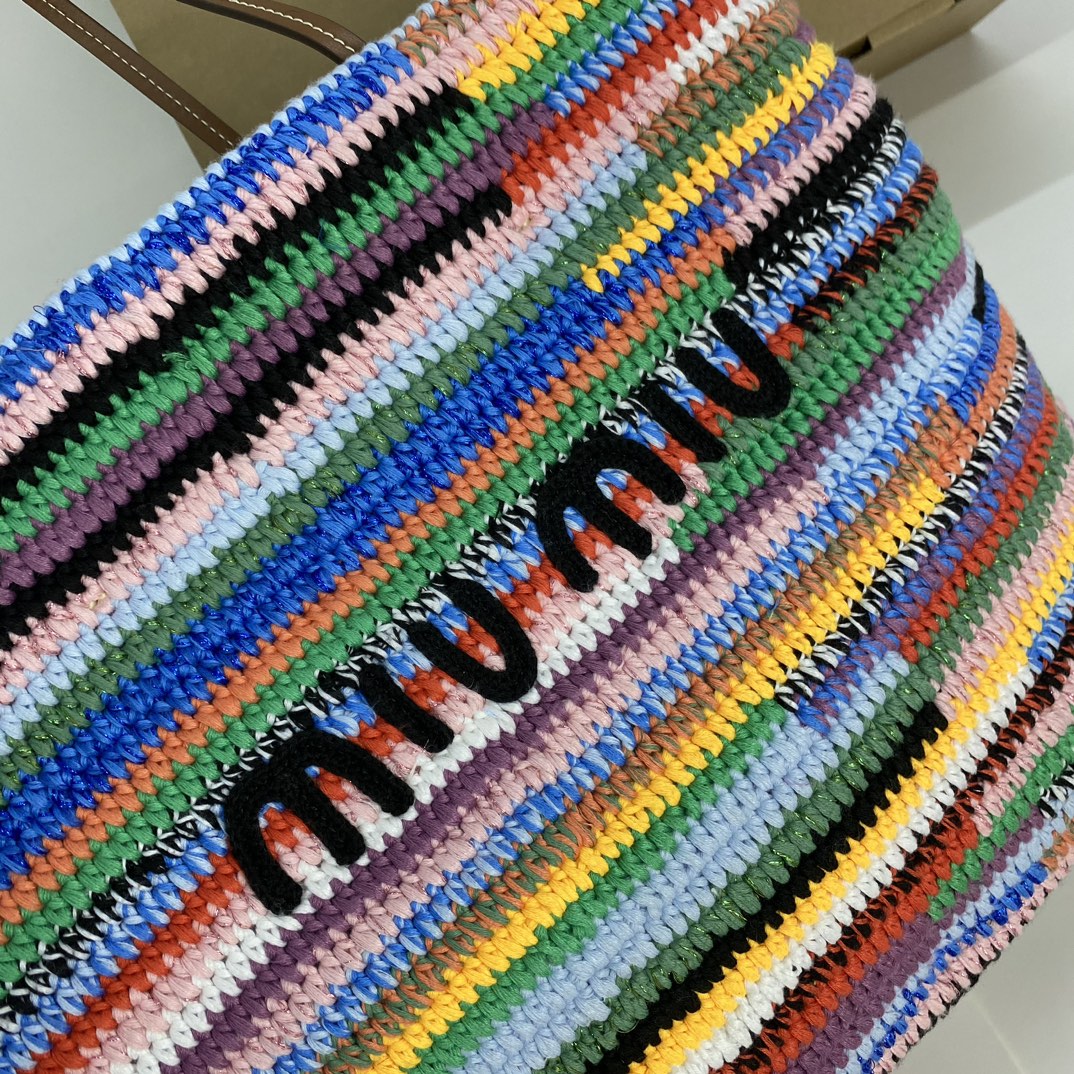 Large Shopping Bag 40 in Colorful Wool and Leather Strap