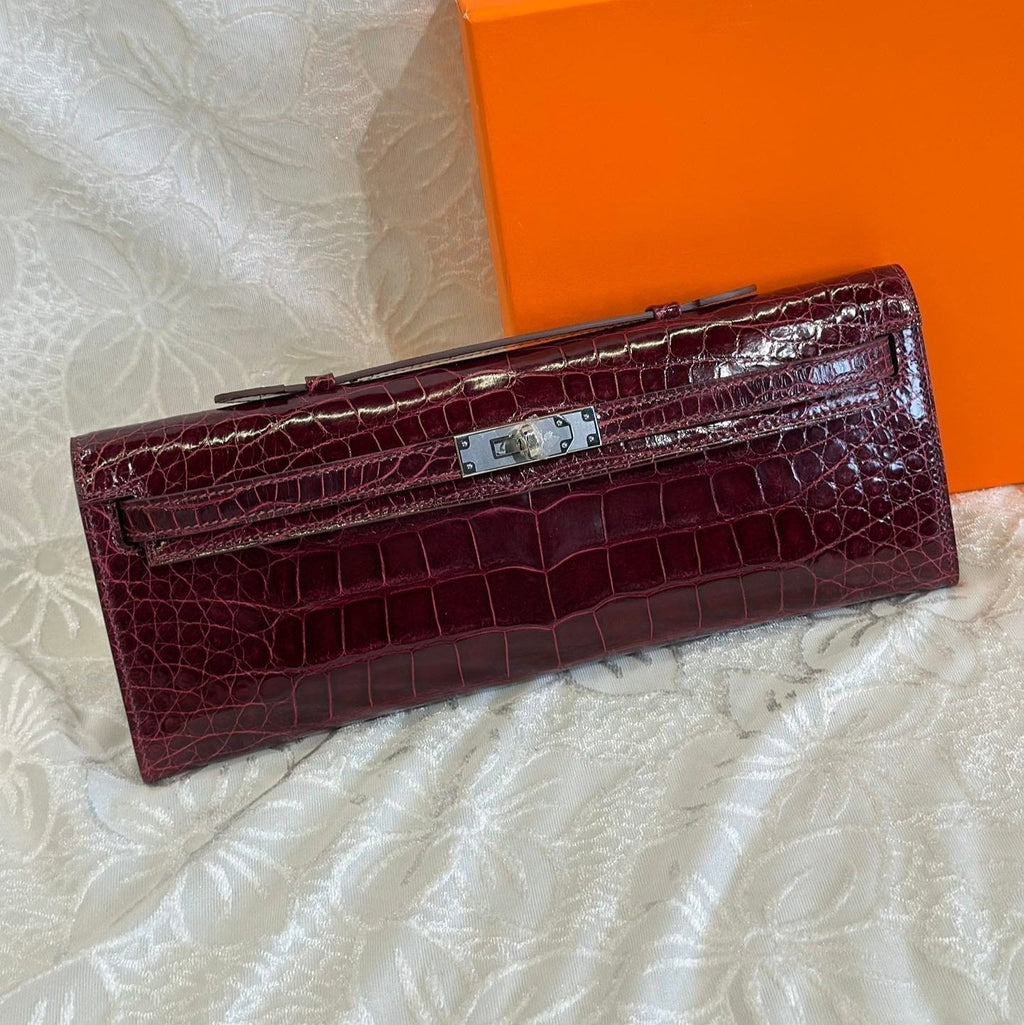 Hermes Kelly Cut 31 in Sangria Purple Shinny Alligator Leather with Silver Hardware Bag