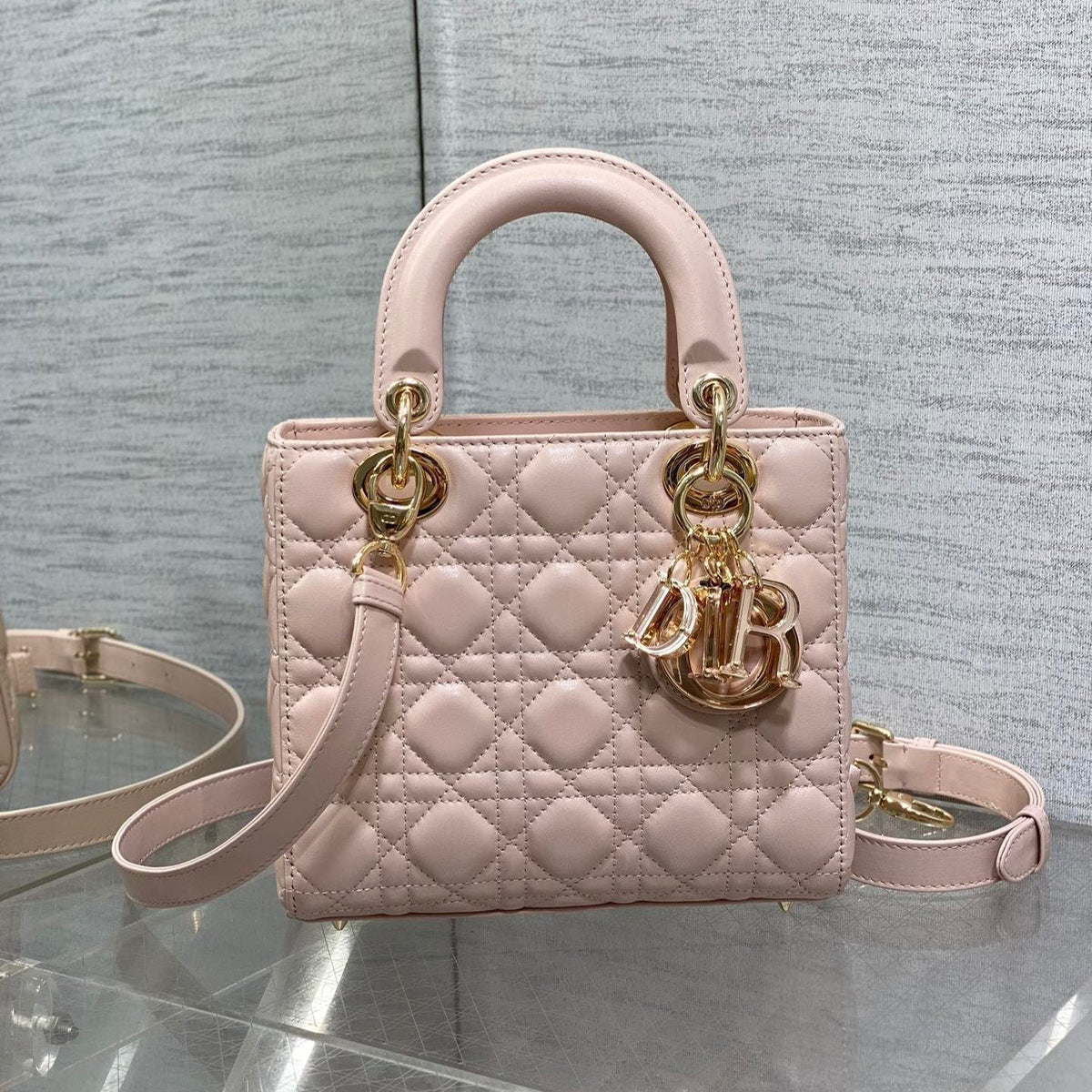 Dior Lady Mini Bag 20 in Light Pink Lambskin