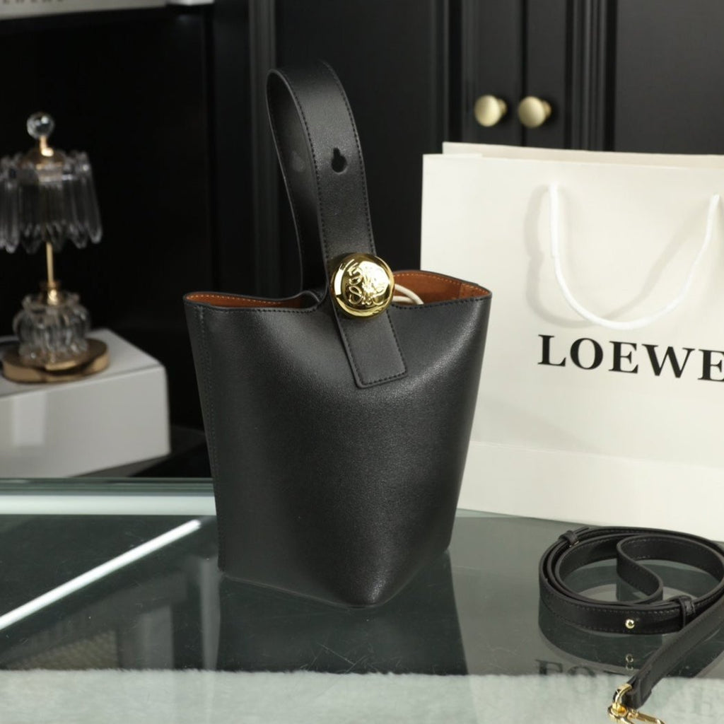 Loewe Mini 19 Pebble Bucket in Black Mellow Calfskin