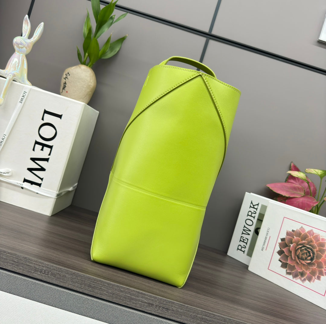 Loewe 31 Fuzzle Fold in Green Chartreuse Calfskin Bag