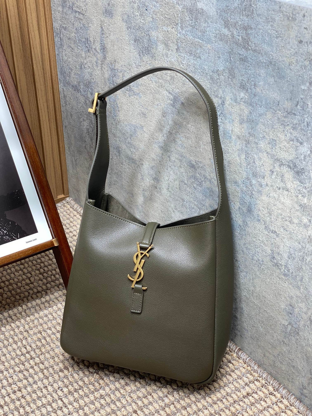 Saint Laurent Le 5 À 7 Small Supple 22 in Dark Green Calfskin Gold Buckle Bag