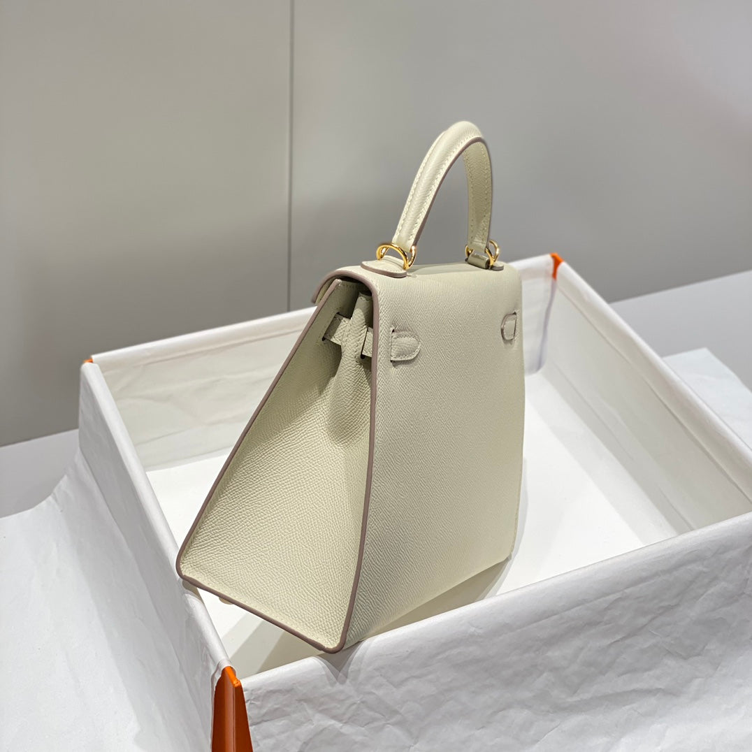 Hermes Kelly 25cm in Nata Epsom Calfskin Gold Hardware Bag