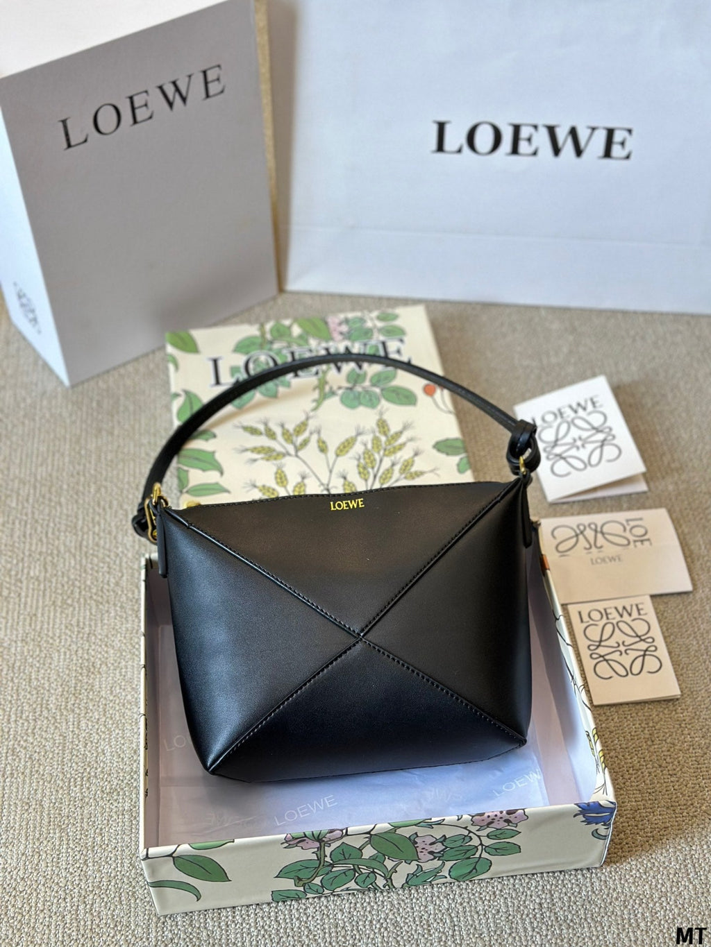 Loewe 20 Puzzle Fold Pouch in Black Nappa Calfskin