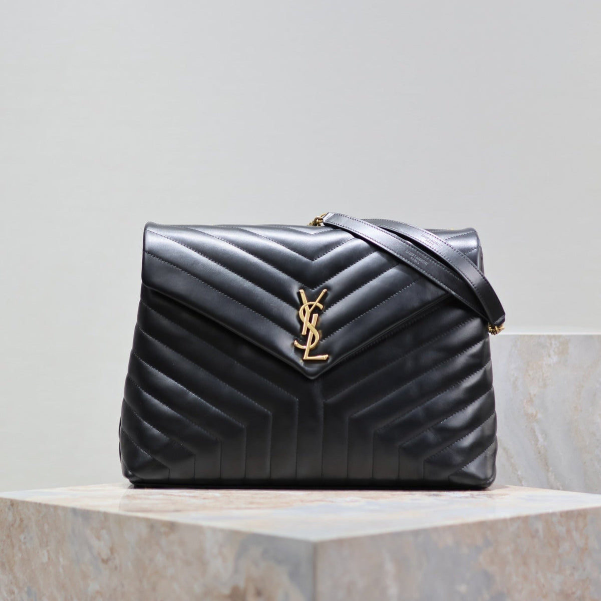 Saint Laurent Loulou Large 36 in Black Quilted Calfskin Gold Hardware Bag
