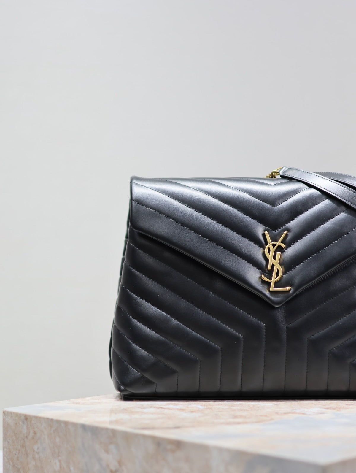 Saint Laurent Loulou Large 36 in Black Quilted Calfskin Gold Hardware Bag
