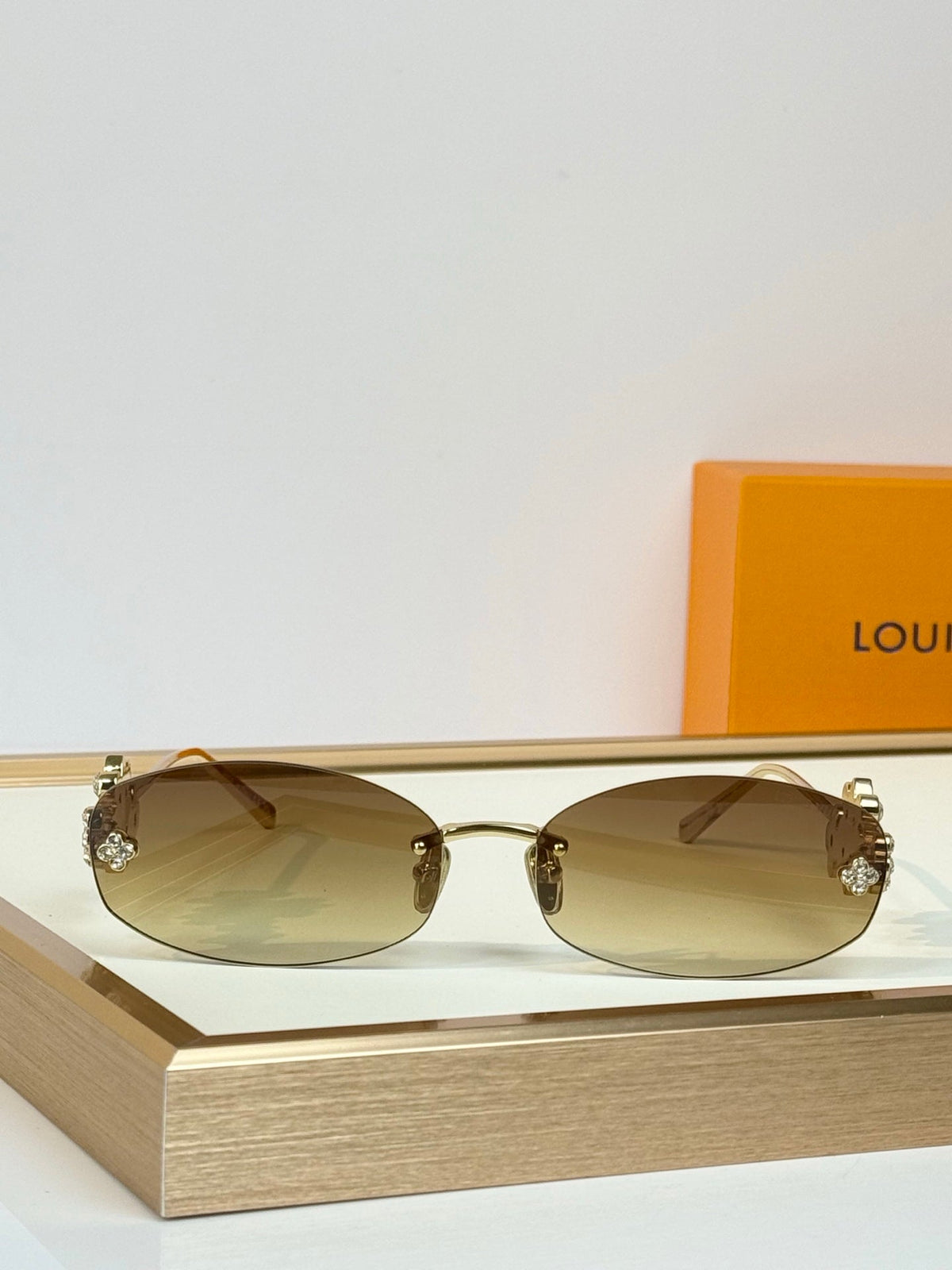 Louis Vuitton Z3186U Sunglasses